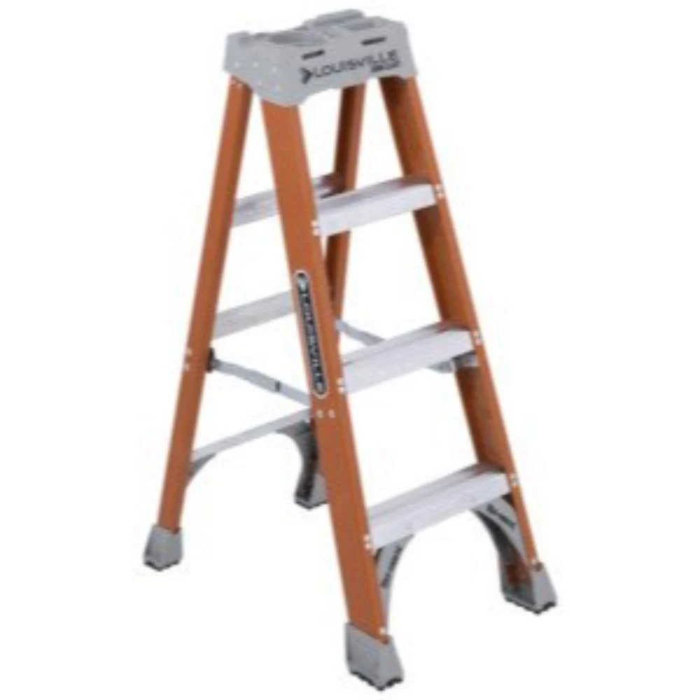 6 FOOT FIBERGLASS STEP LADDER