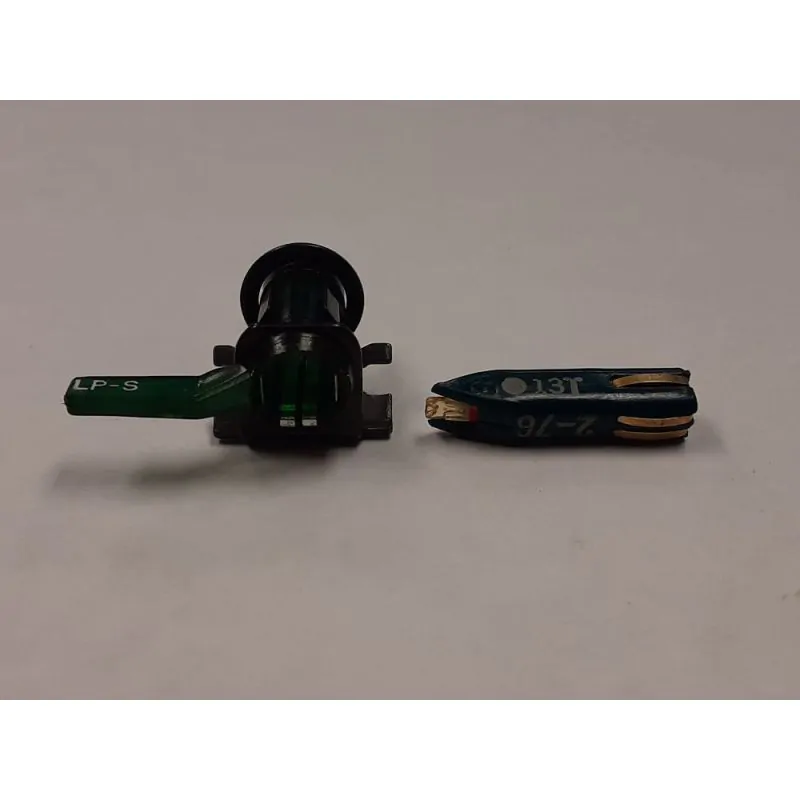 ELECTRO VOICE EV CARTRIDGE AND MOUNTING BRACKET Astatic 13TB