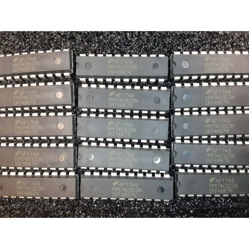 Fairchild IC-CMOS 20 KEY ENCODER 74C923 MM74C923N Date/Lot Codes AF17A9, IKF4867N