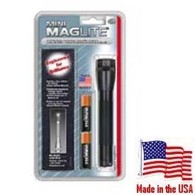 Maglite Mini 2AA Incandescent Flashlight with Holster - Black