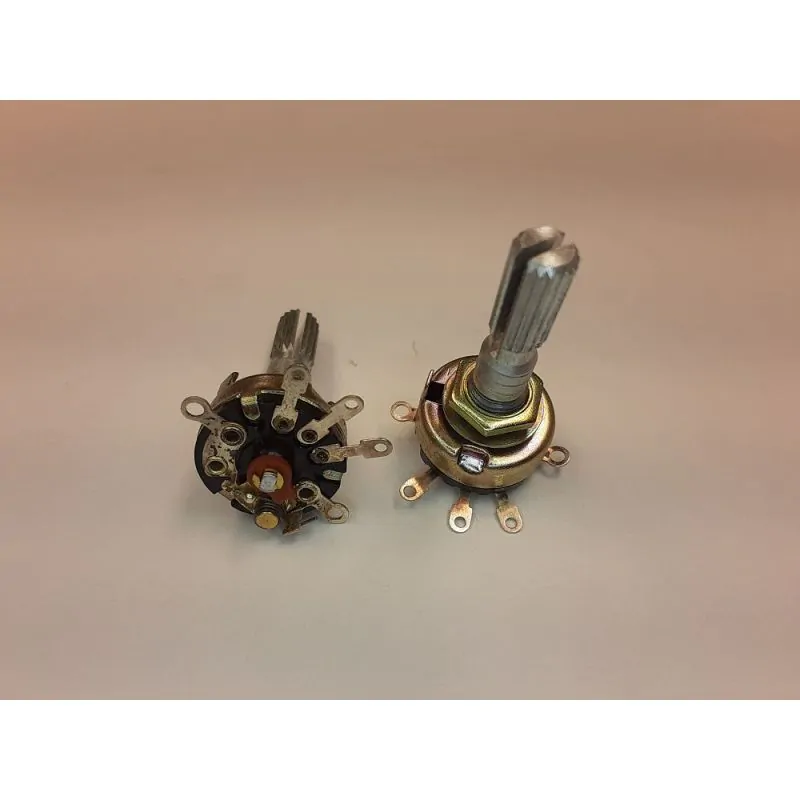 POTENTIOMETER with SWITCH 10K 1/4W, SPST, 1A-12V, 1/4A-48V LINEAR, 1/4 inch X 3/4 inch Fluted Spline Shaft